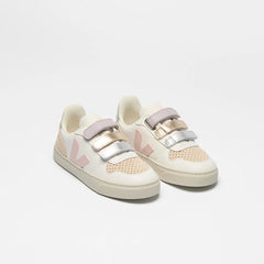 V-10 LEATHER WHITE PETALE